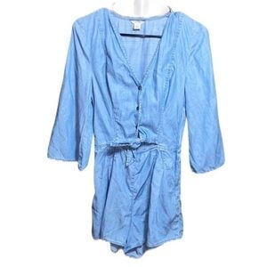 Guess women’s romper, size 2, blue, wide sleeves